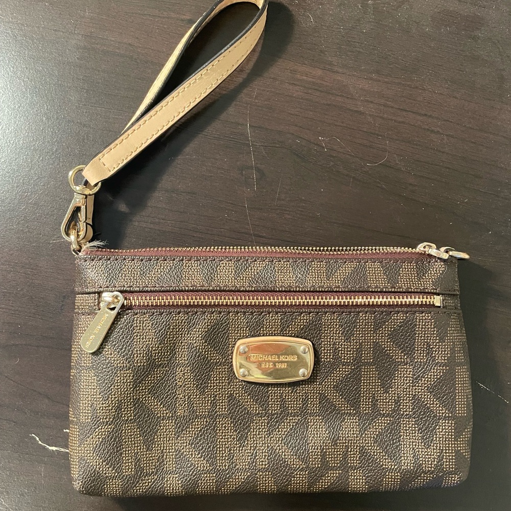 Michael Kors Jet Set Wristlet in MK brown pattern